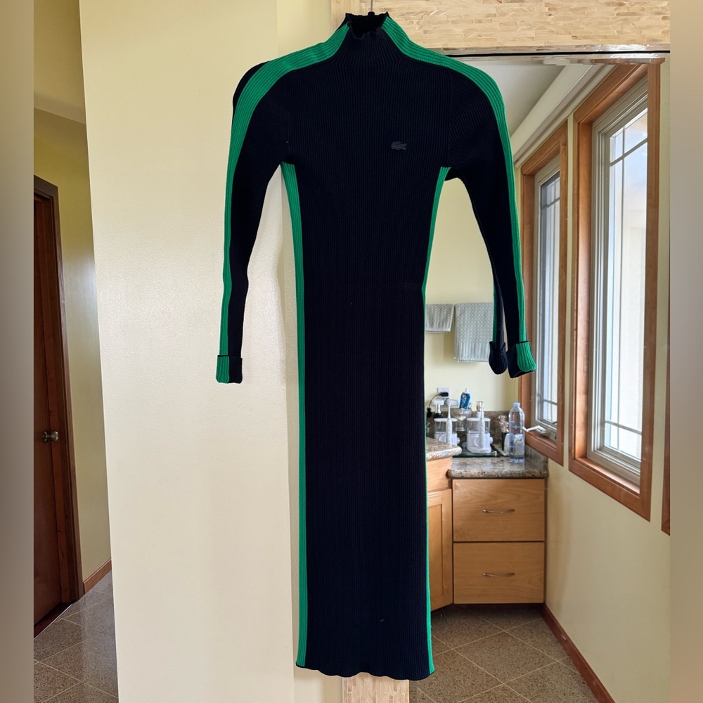 Lacoste women’s wool long sweater dress, 32. No tag but brand new.
